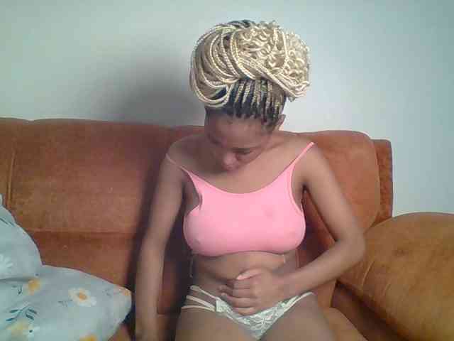 Hot-sexy-queen webcam