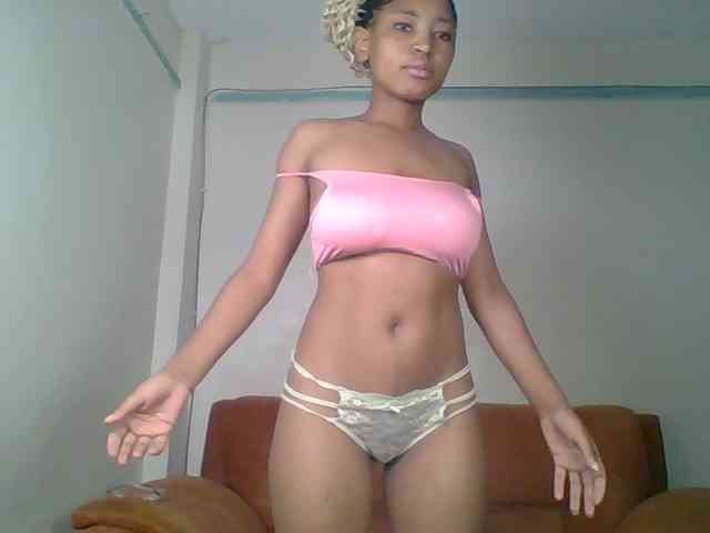 Hot-sexy-queen webcam