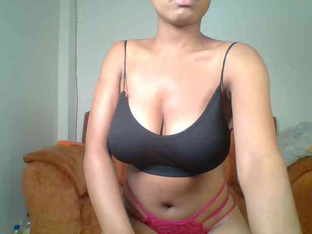 Hot-sexy-queen webcam