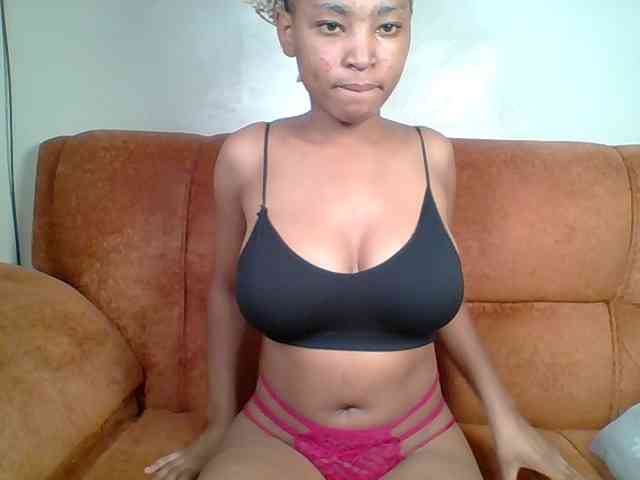 Hot-sexy-queen webcam