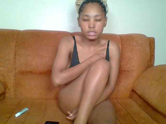 Hot-sexy-queen webcam