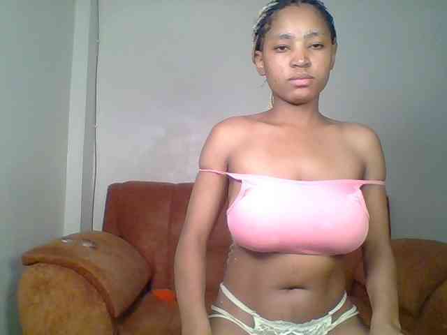 Hot-sexy-queen webcam