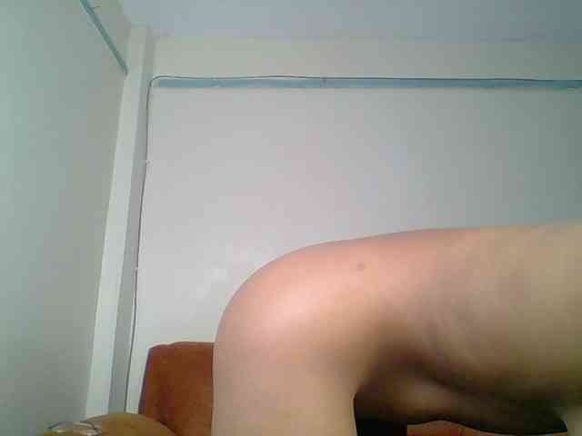 Hot-sexy-queen webcam