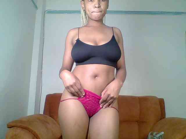 Hot-sexy-queen webcam