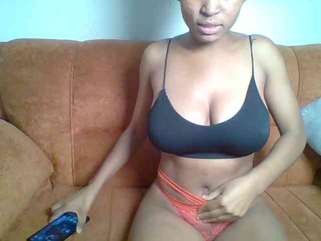 Hot-sexy-queen webcam