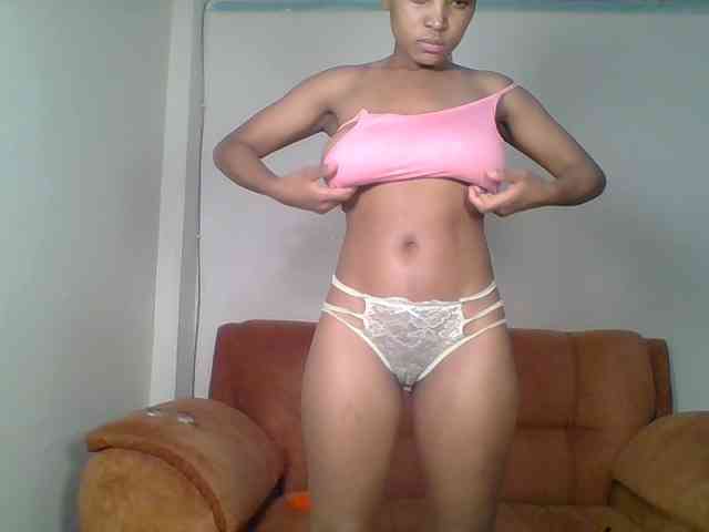 Hot-sexy-queen webcam