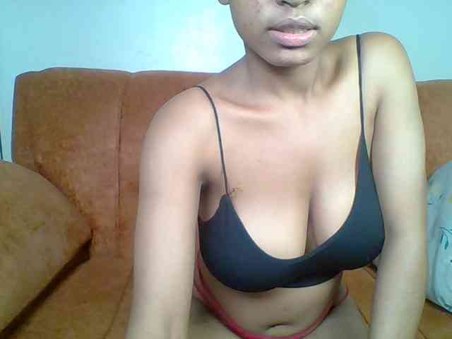 Hot-sexy-queen webcam