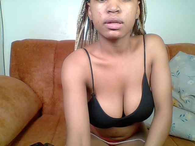 Hot-sexy-queen webcam