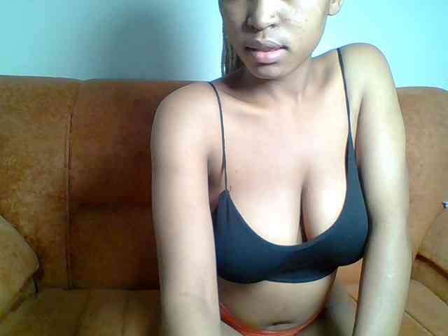 Hot-sexy-queen webcam