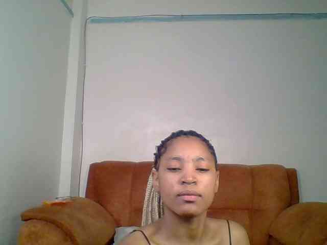 Hot-sexy-queen webcam