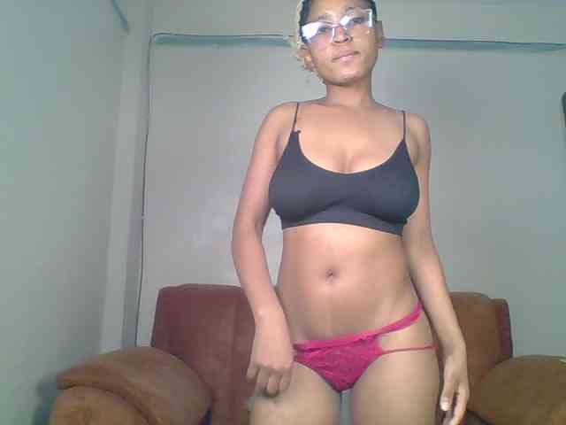 Hot-sexy-queen webcam