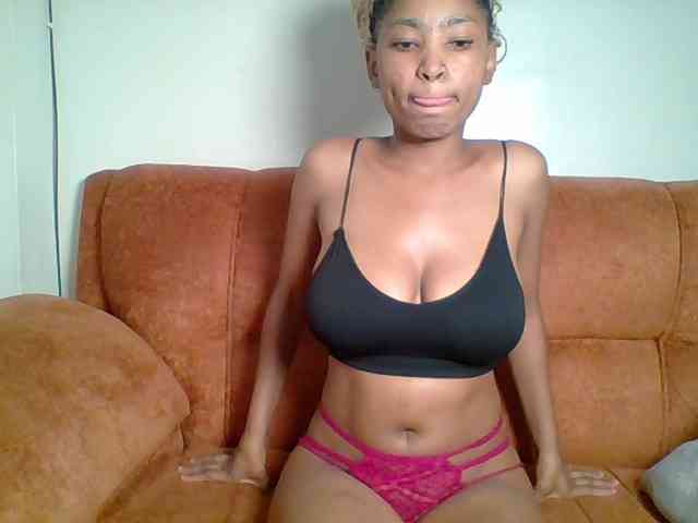 Hot-sexy-queen webcam