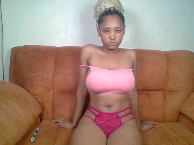 Hot-sexy-queen webcam