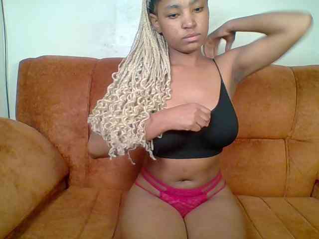 Hot-sexy-queen webcam