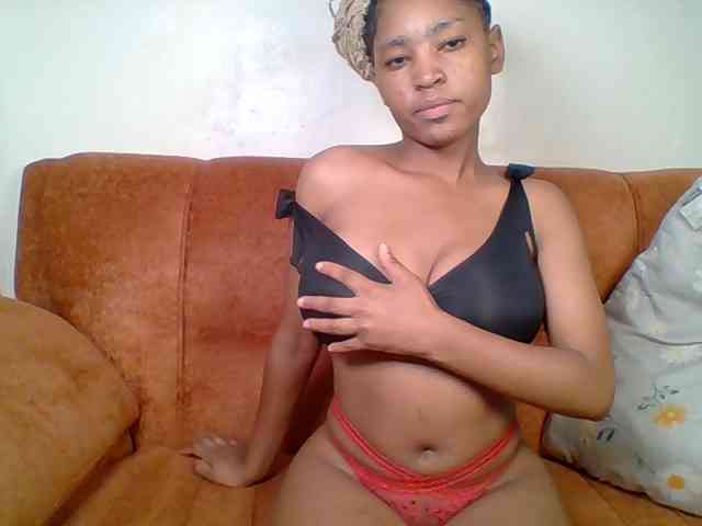 Hot-sexy-queen webcam