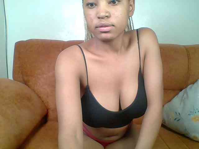 Hot-sexy-queen webcam