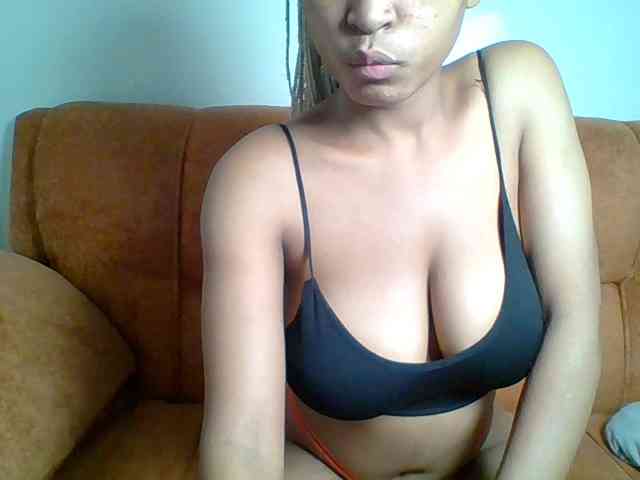 Hot-sexy-queen webcam