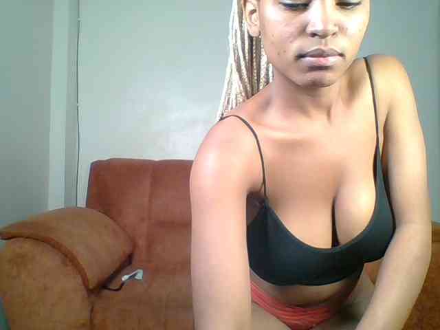 Hot-sexy-queen webcam