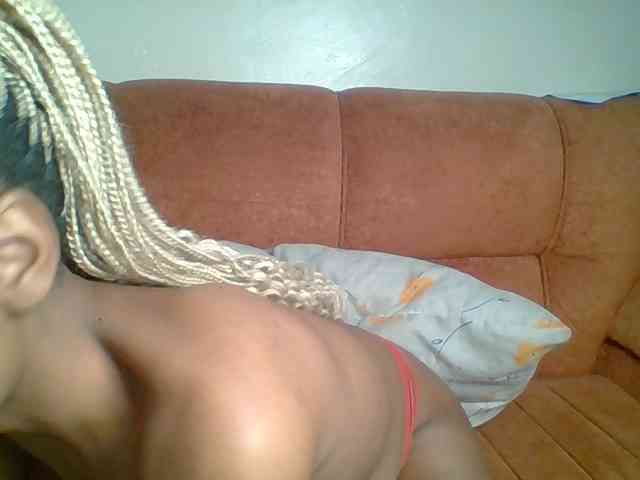 Hot-sexy-queen webcam