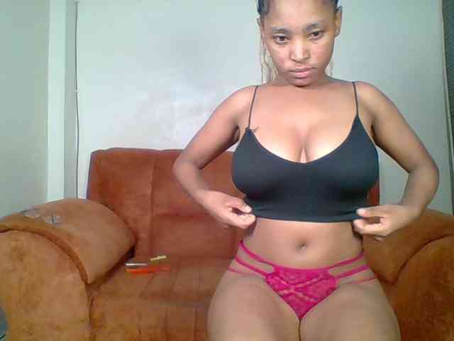 Hot-sexy-queen webcam