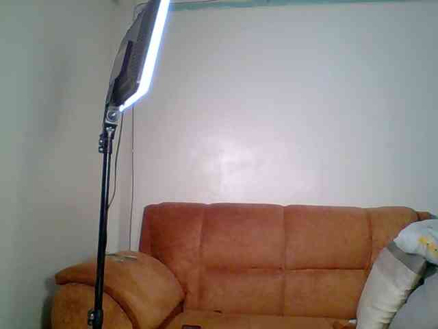 Hot-sexy-queen webcam