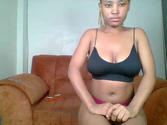 Hot-sexy-queen webcam