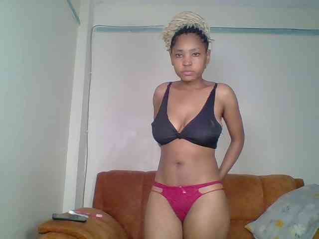 Hot-sexy-queen webcam