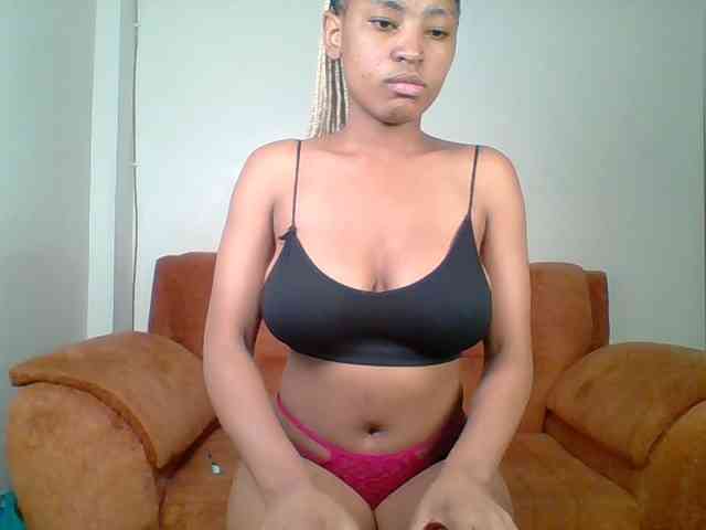 Hot-sexy-queen webcam