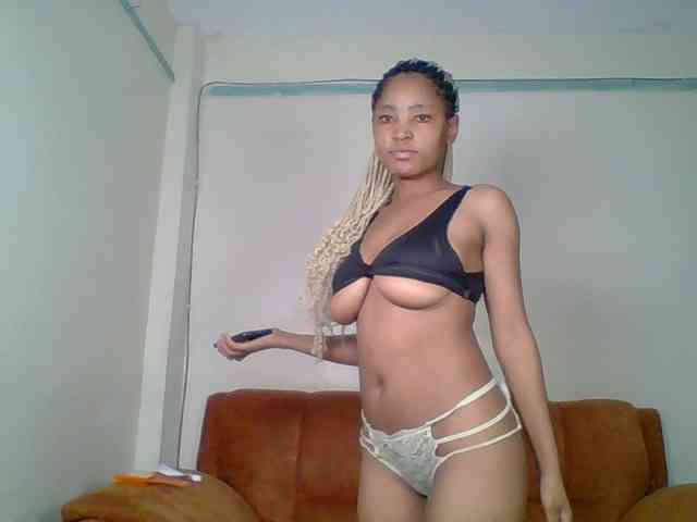 Hot-sexy-queen webcam