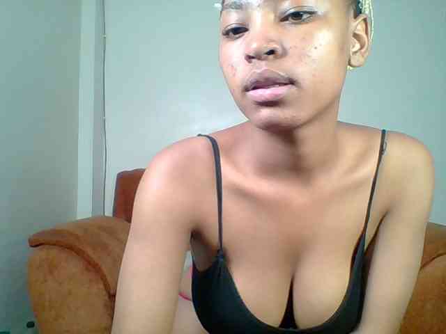 Hot-sexy-queen webcam