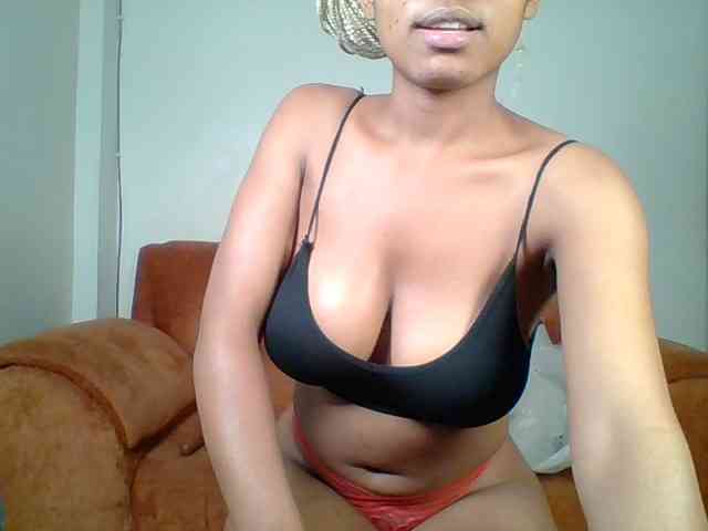 Hot-sexy-queen webcam