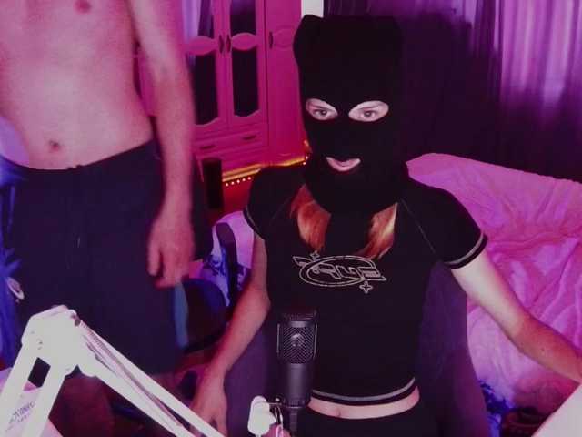 rozaandjackkk live cam on UnifiedCams