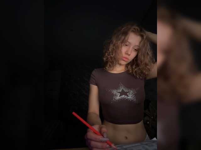 suenya live cam on BongaCams