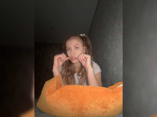 suenya live cam on BongaCams