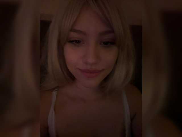suenya live cam on BongaCams