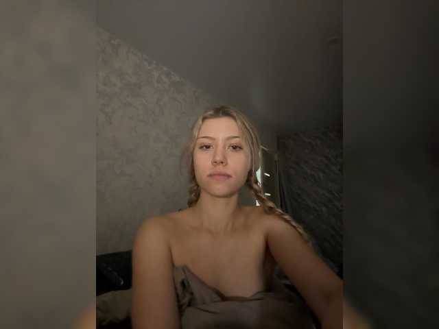 suenya live cam on BongaCams