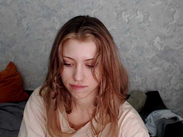 suenya live cam on BongaCams