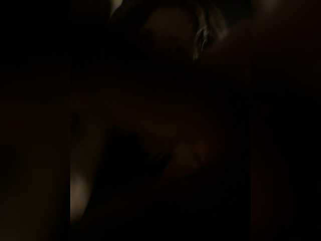 suenya live cam on BongaCams