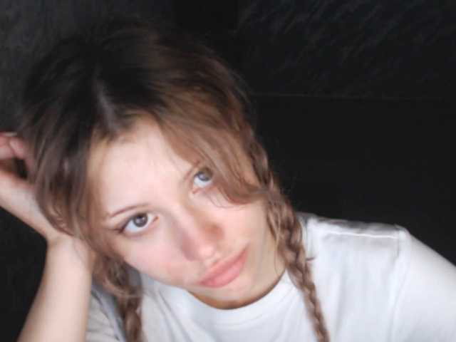 suenya live cam on BongaCams