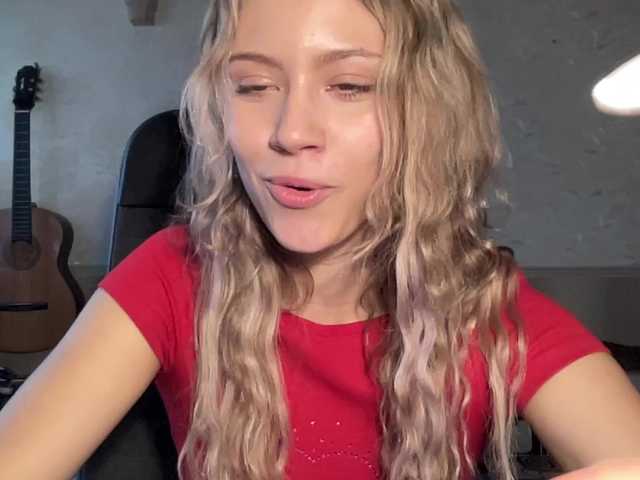 suenya live cam on BongaCams
