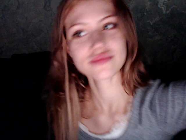 suenya live cam on BongaCams