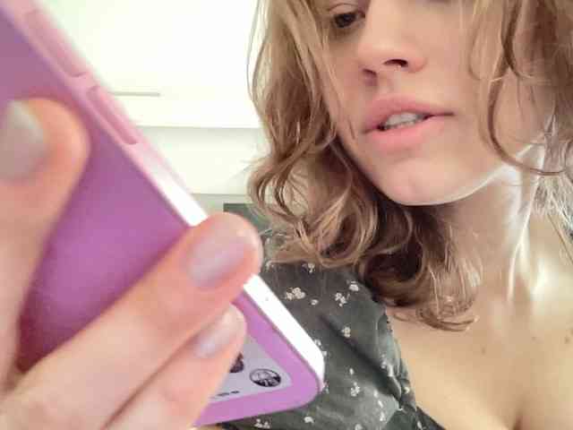 suenya webcam