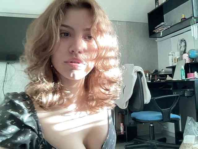 suenya webcam