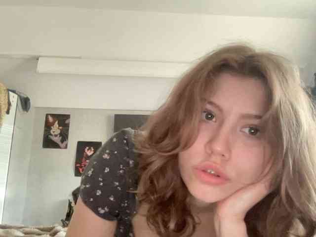 suenya webcam
