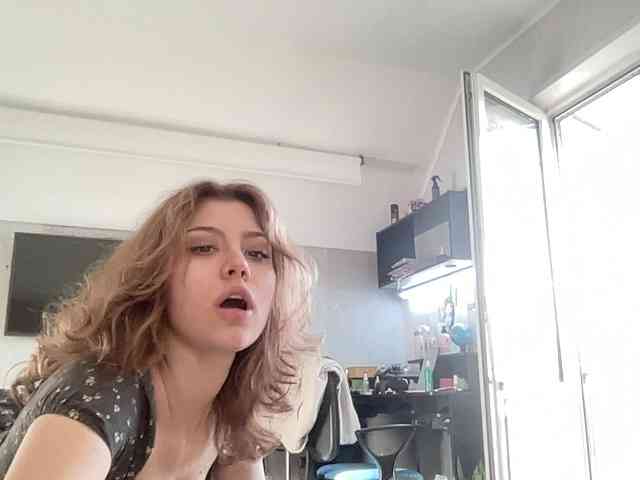 suenya webcam
