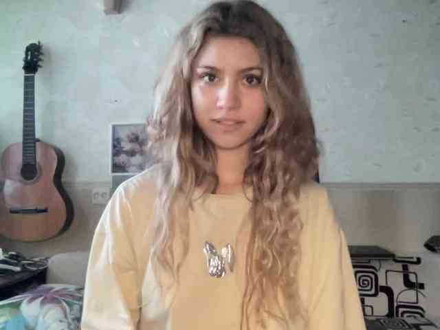 suenya webcam