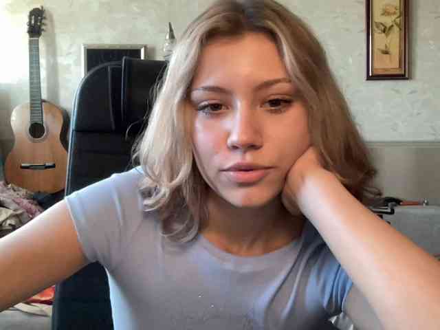 suenya webcam