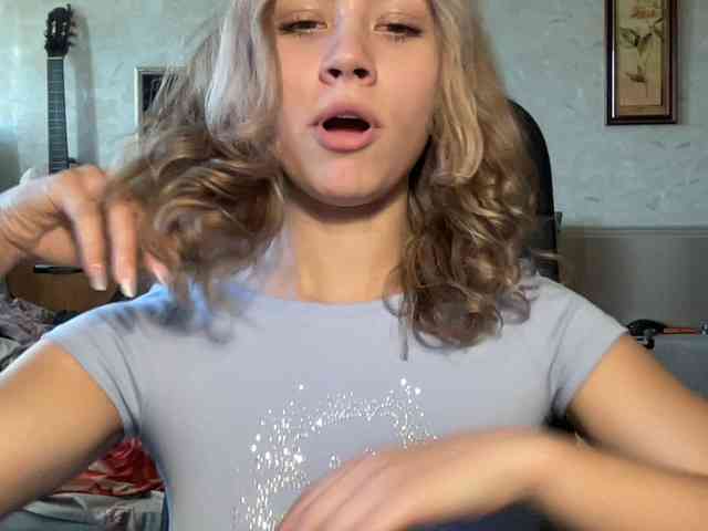 suenya webcam