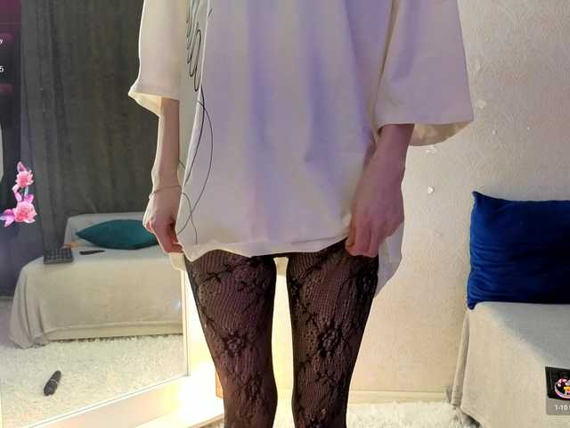 SugarNyaa's BongaCams show and profile