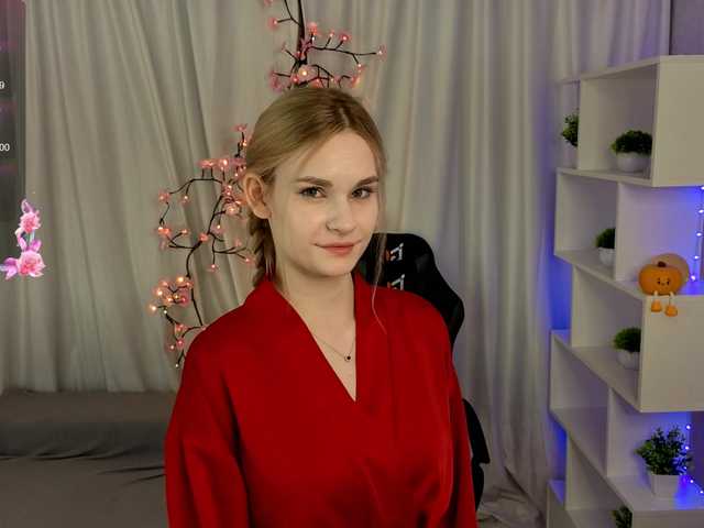 SugarNyaa's BongaCams show and profile